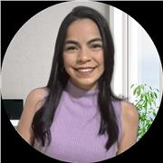 Professora com experiência em ministrar aula para fundamental 1